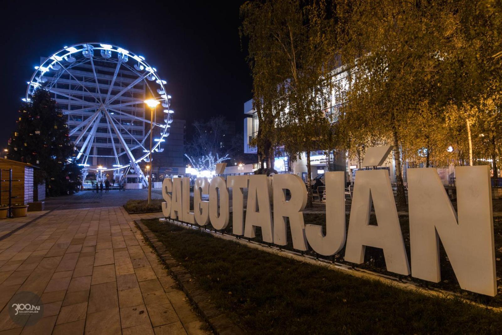 Goldapartman Salgótarján Exterior foto