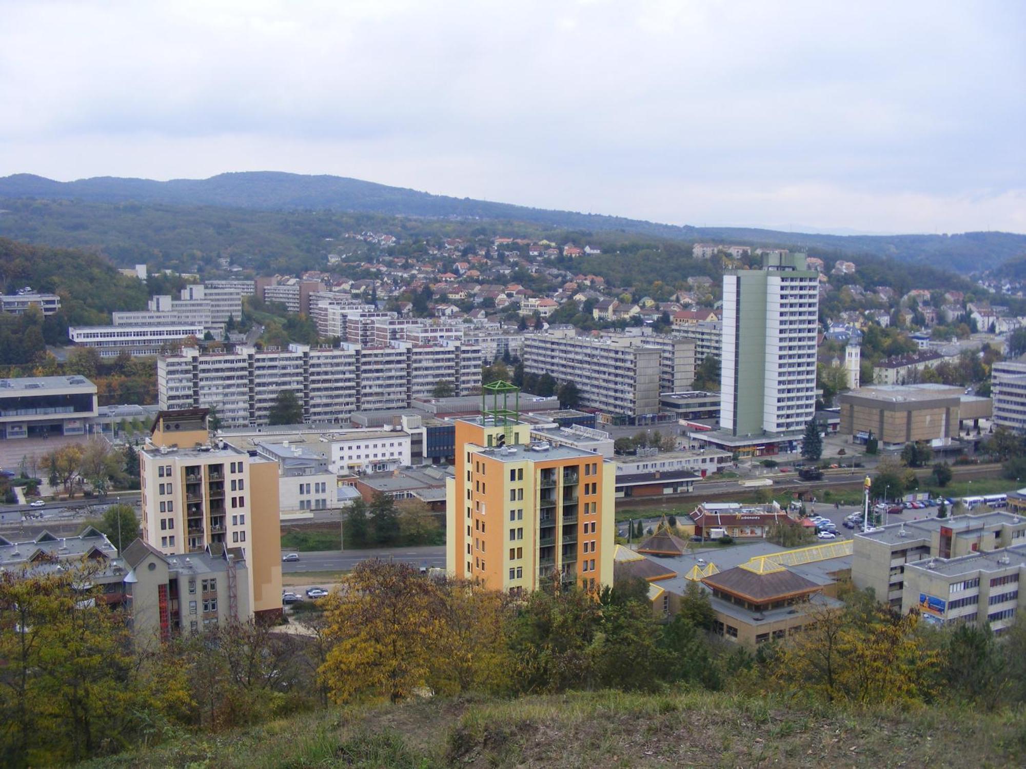 Goldapartman Salgótarján Exterior foto